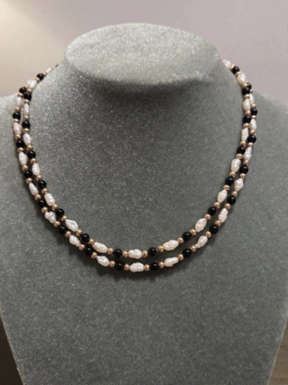 Vintage Freshwater Rice Pearls Single Strand Black And Gold Beads